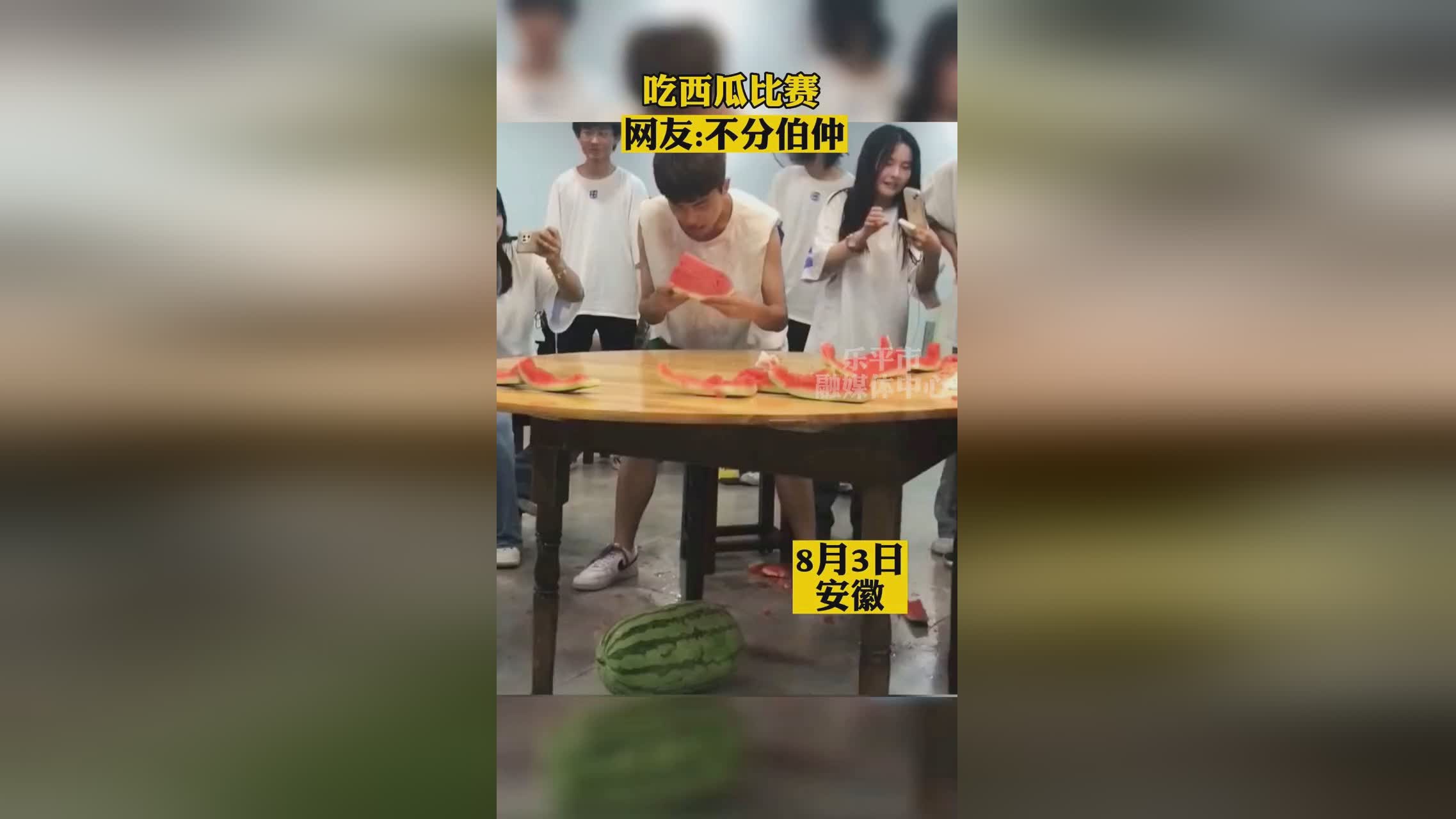 今日吃瓜黑料：窥探娱乐圈的暗面，揭秘背后的真相