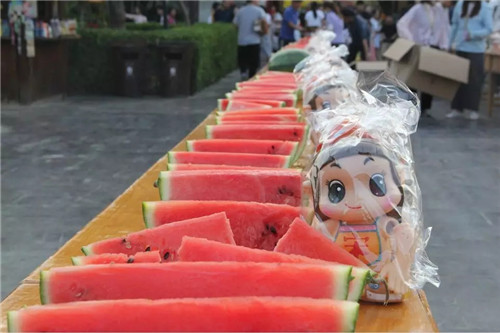 黑料不打烊，吃瓜在线——追逐娱乐圈风波的无尽乐趣